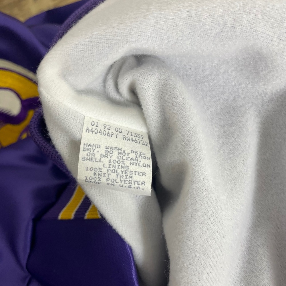 Vintage Chalk Line Minnesota Vikings NFL Satin Bomber Jacket Mens‎ Large Purple - Picture 5 of 7